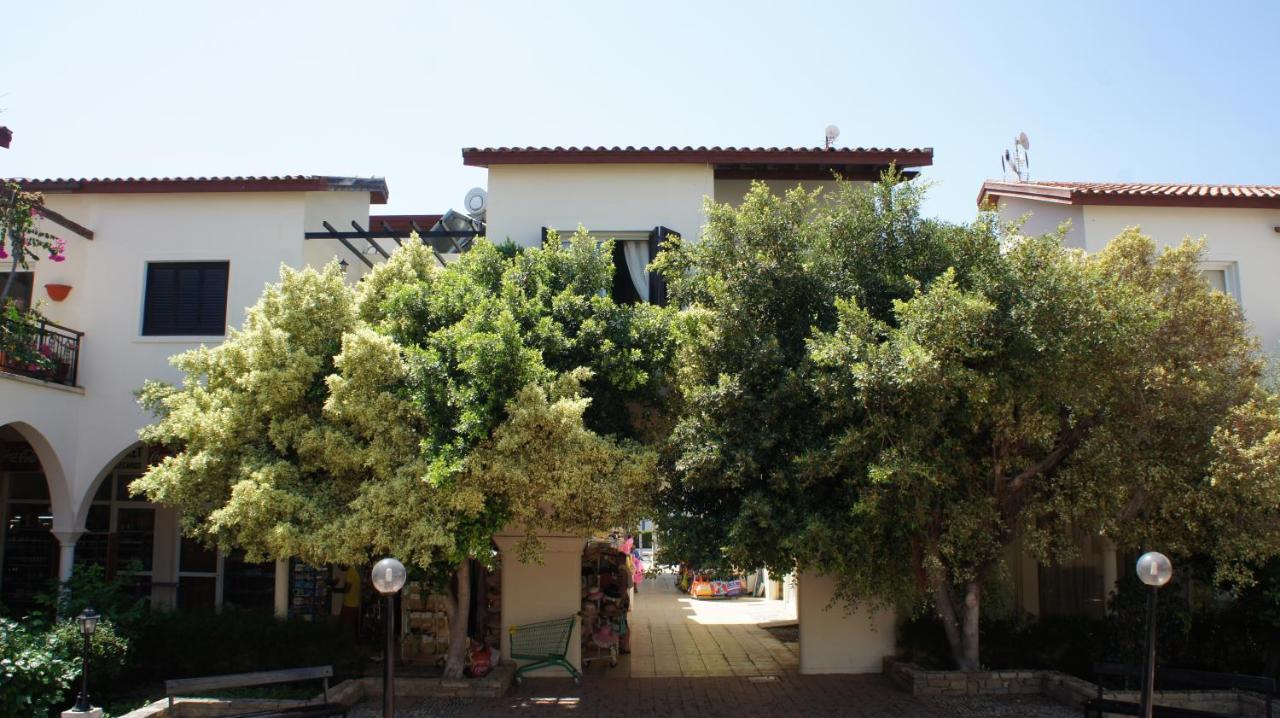 Ferienwohnung Limnaria Westpark 119 Paphos Exterior foto
